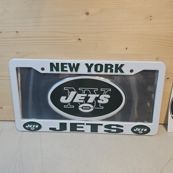 Wincraft Other - NEW YORK JETS METAL LICENSE PLATE & FRAME With Sticker